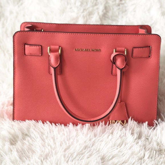 Michael Kors Handbags - NWT!! Michael Kors pinkgrapefruit Dillon